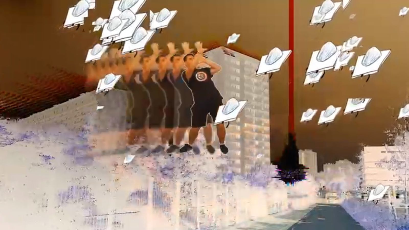 Projection vidéo de Gilberte 3000 : silhouettes démultipliées en slit scan devant des immeubles